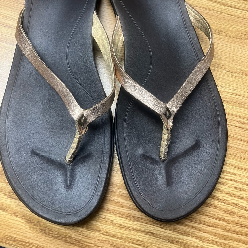 Olukai sandals
